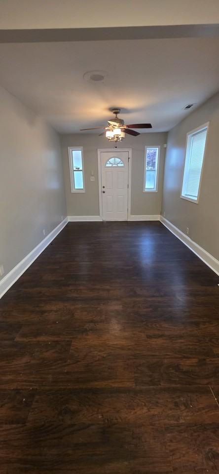4607 Mannasota Ave - Photo 3 of 26