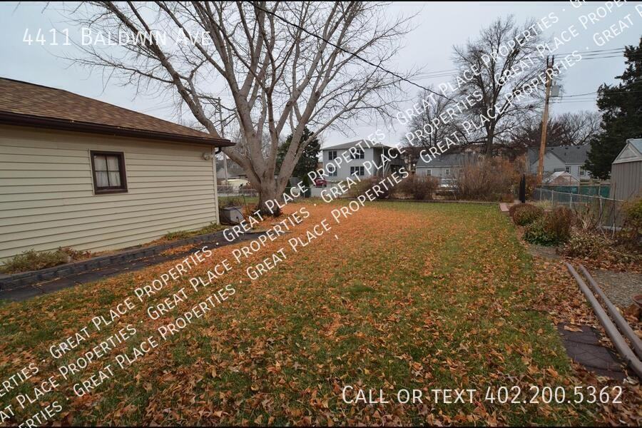 4411 Baldwin Ave - Photo 4 of 9