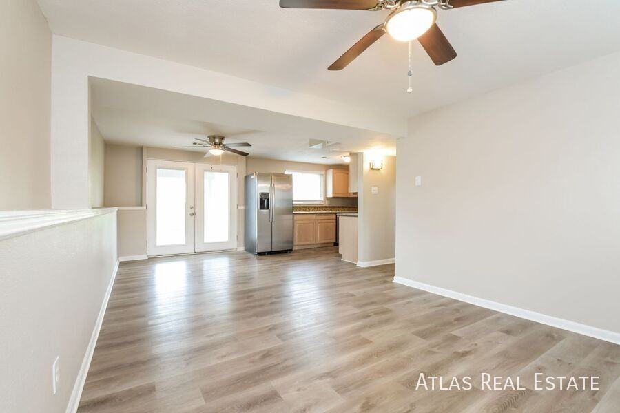 11436 W Kentucky Dr - Photo 2 of 20