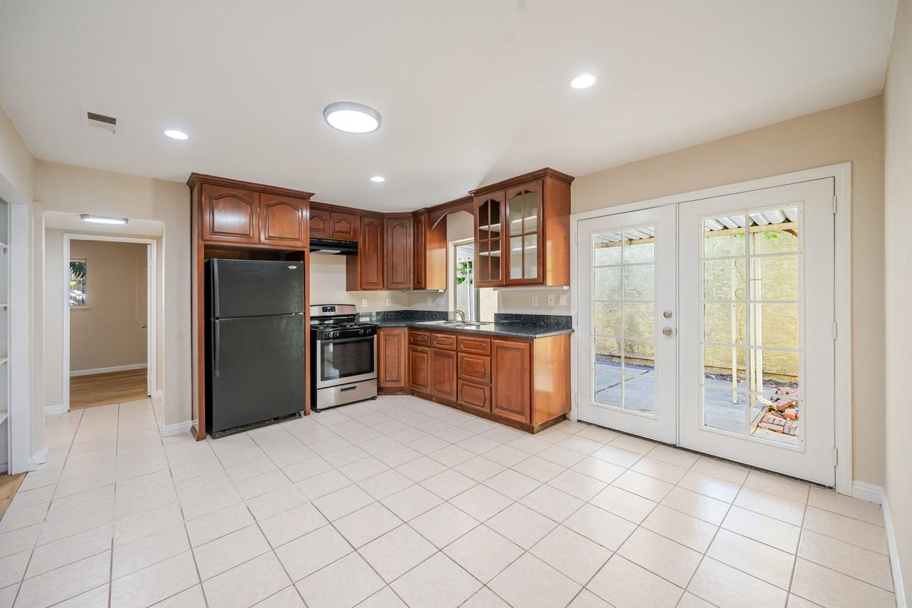 266 Avenida De Suerte - Photo 4 of 38