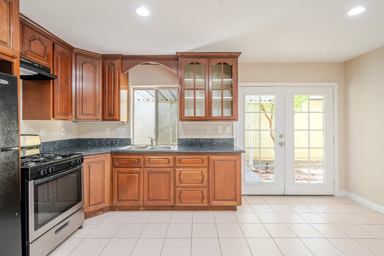 266 Avenida De Suerte - Photo 5 of 38