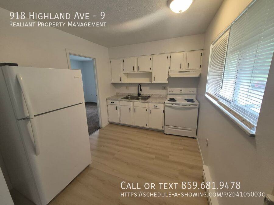 918 Highland Ave #9 - Photo 3 of 8