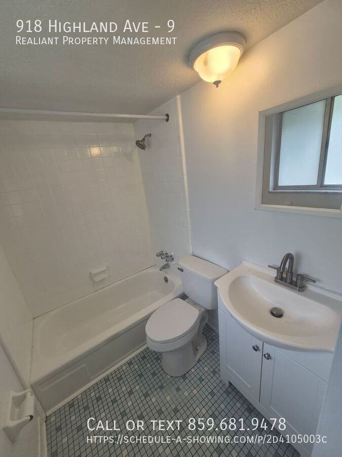 918 Highland Ave #9 - Photo 6 of 8