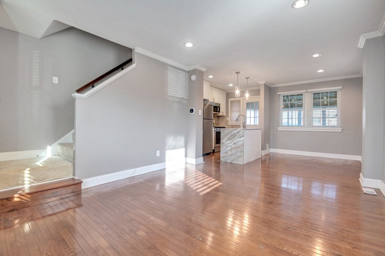 4332 Gorman Ter Se - Photo 4 of 30