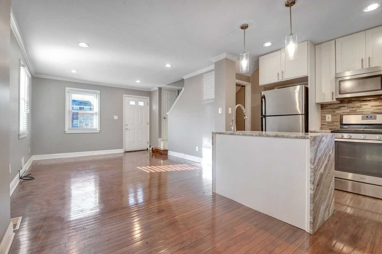 4332 Gorman Ter Se - Photo 5 of 30