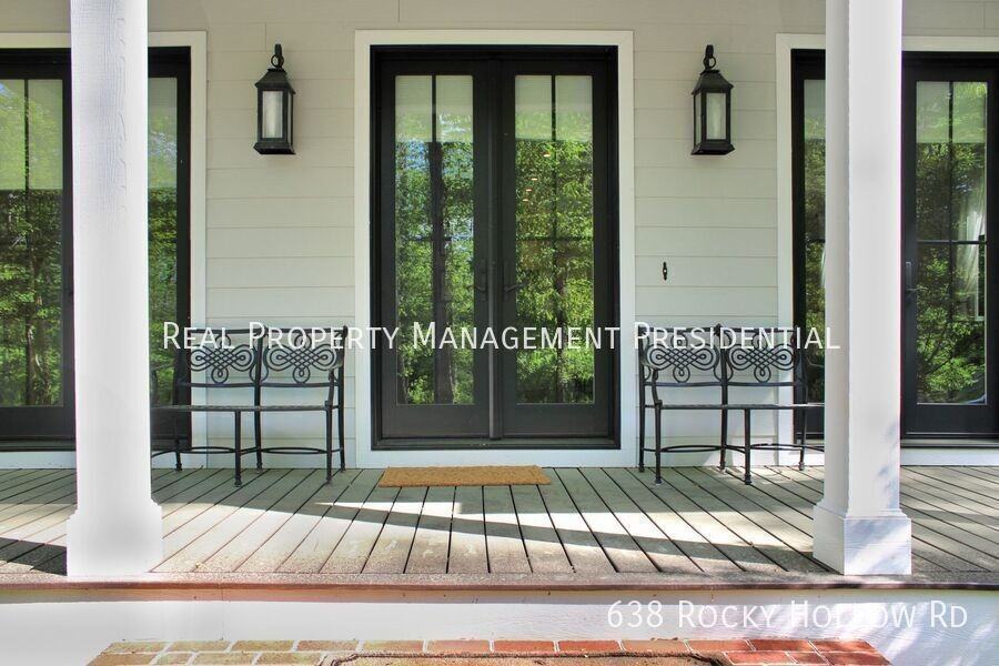 638 Rocky Hollow Rd - Photo 2 of 24