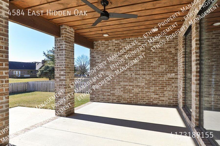 4584 E Hidden Oak St - Photo 4 of 38