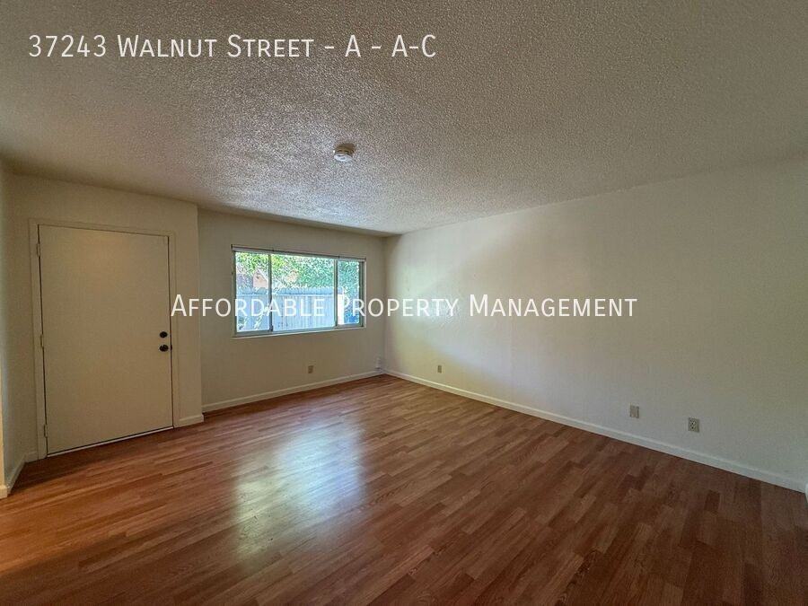 37243 Walnut St #AC - Photo 3 of 11