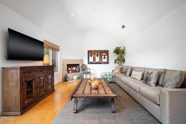 748 N La Jolla Ave #748 - Photo 3 of 23