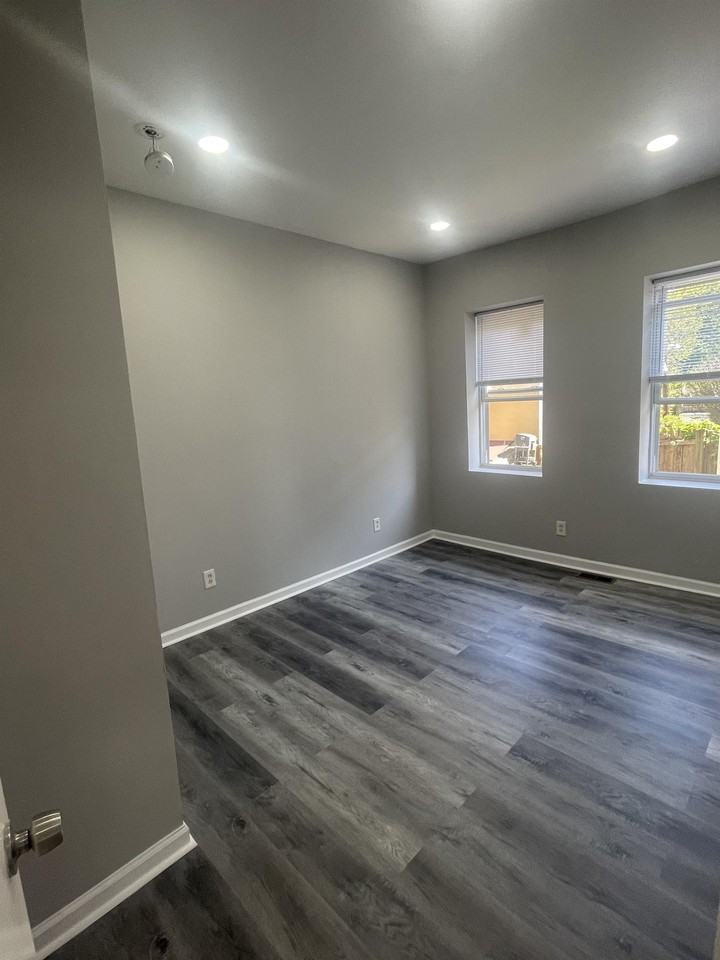 1311 Medary Avenue - Photo 6 of 8