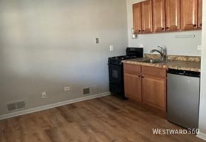 featured image of 5501 Carriageway Dr #315