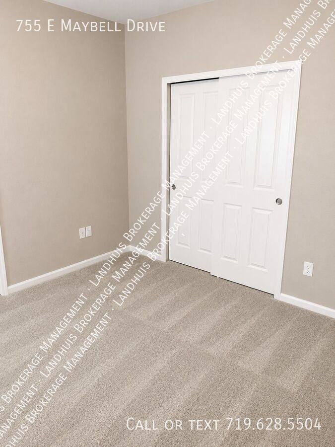 755 E Maybell Dr - Photo 7 of 17