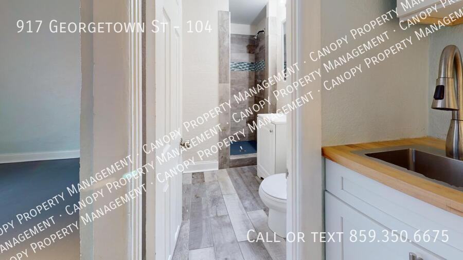 917 Georgetown St #104 - Photo 7 of 12
