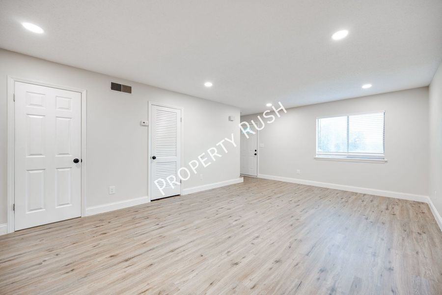 2323 Green Forest Dr #A - Photo 6 of 27