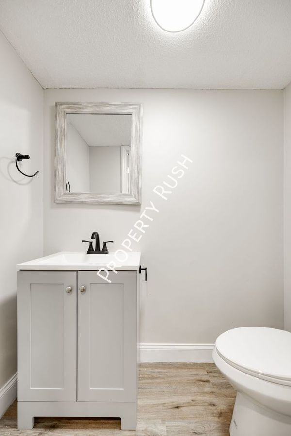 2323 Green Forest Dr #A - Photo 7 of 27