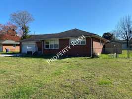 featured image of 4726 Fairwood Ln