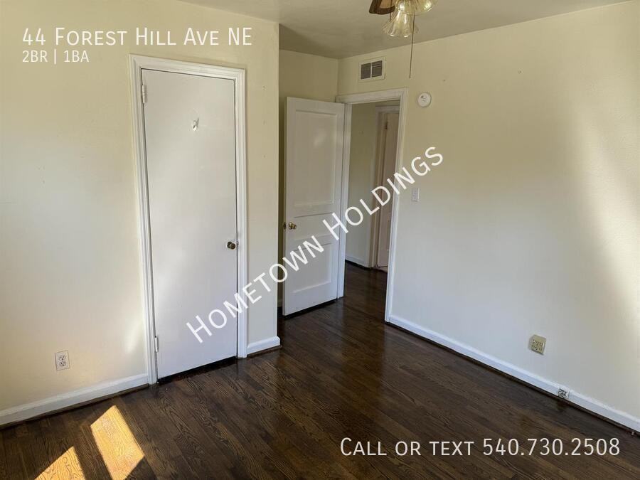 44 Forest Hill Ave Ne - Photo 5 of 18