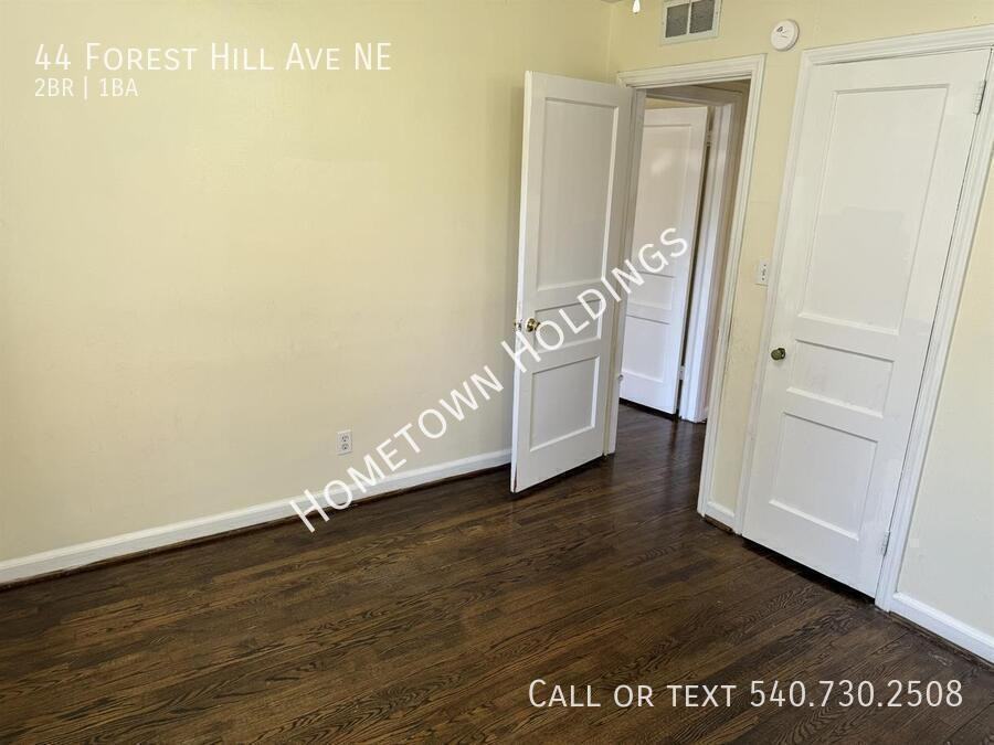 44 Forest Hill Ave Ne - Photo 6 of 18