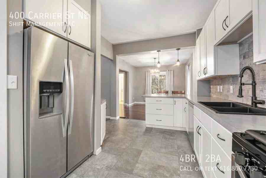 400 Carrier St Ne - Photo 4 of 15