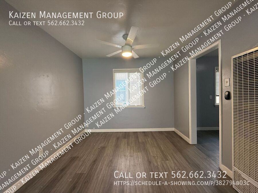 1968 Chestnut Ave #11 - Photo 4 of 9