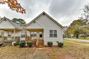 featured image of 225 Hoskins Mill Ln
