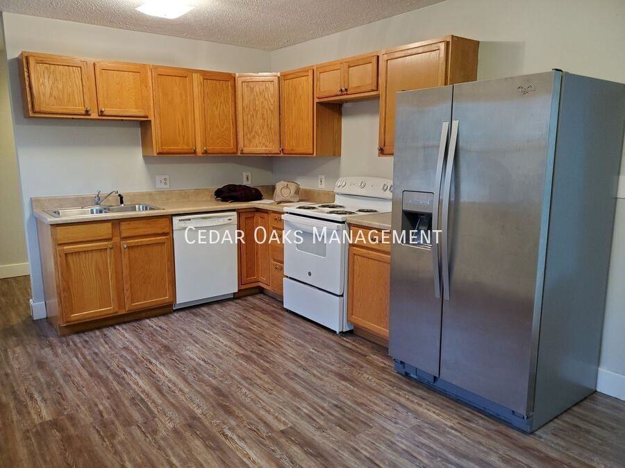 2202 Dogwood Pl - Photo 3 of 15