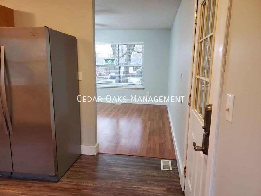 2202 Dogwood Pl - Photo 4 of 15