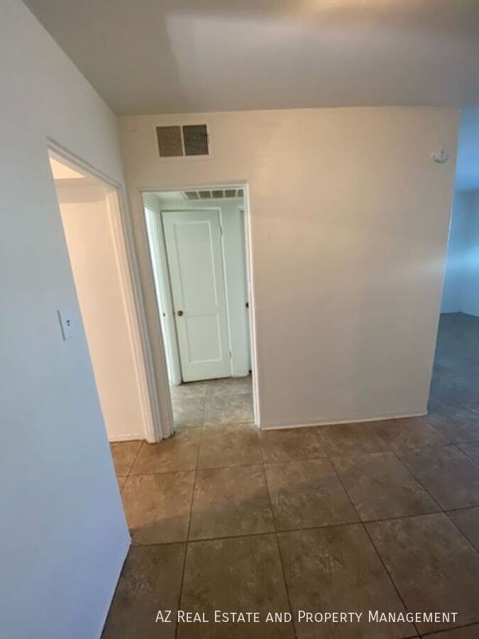 1507 N 15th Ave - Photo 7 of 15