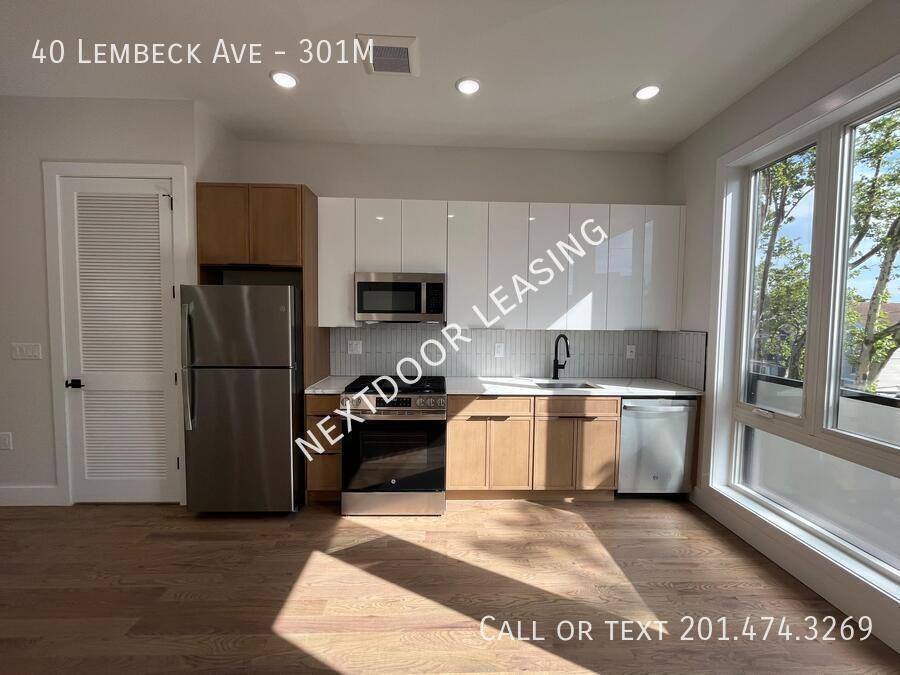40 Lembeck Ave #301M - Photo 2 of 7