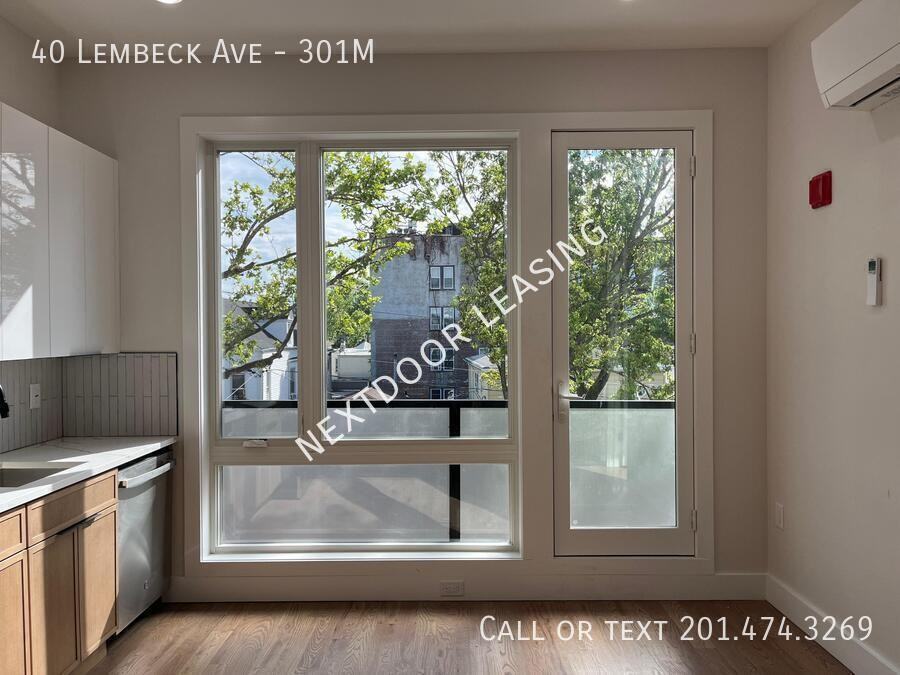 40 Lembeck Ave #301M - Photo 4 of 7
