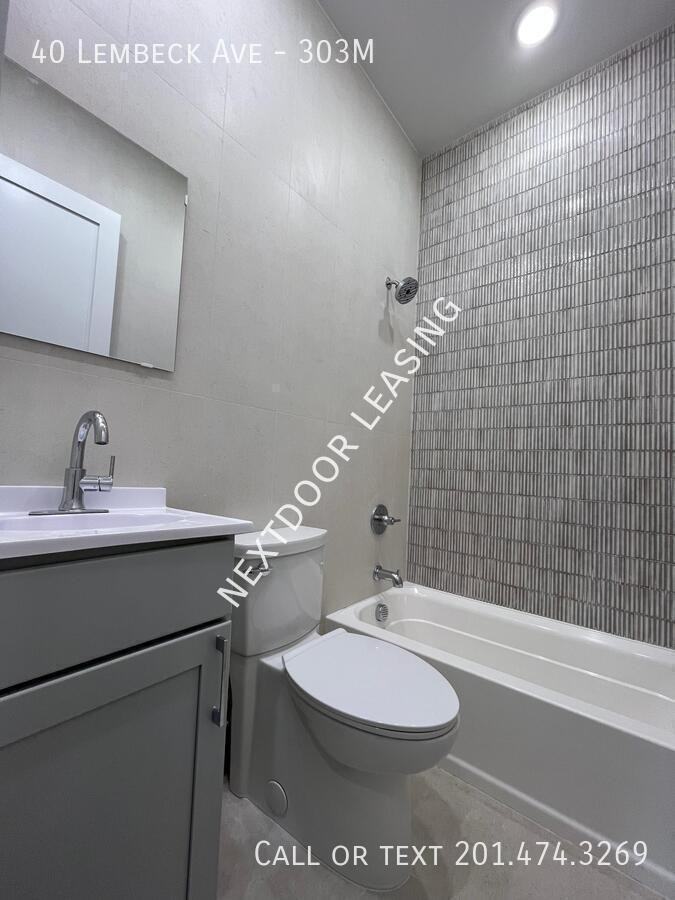 40 Lembeck Ave #303M - Photo 2 of 7