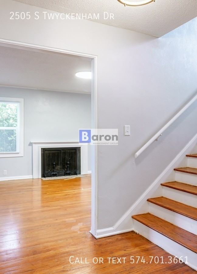 2505 S Twyckenham Dr - Photo 5 of 21