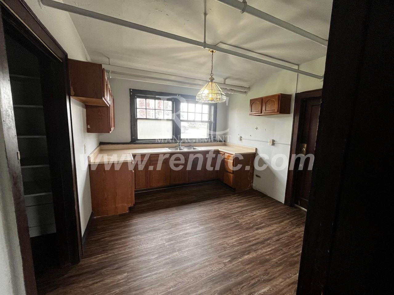 210 N Walnut St Apt 145 - Photo 2 of 12