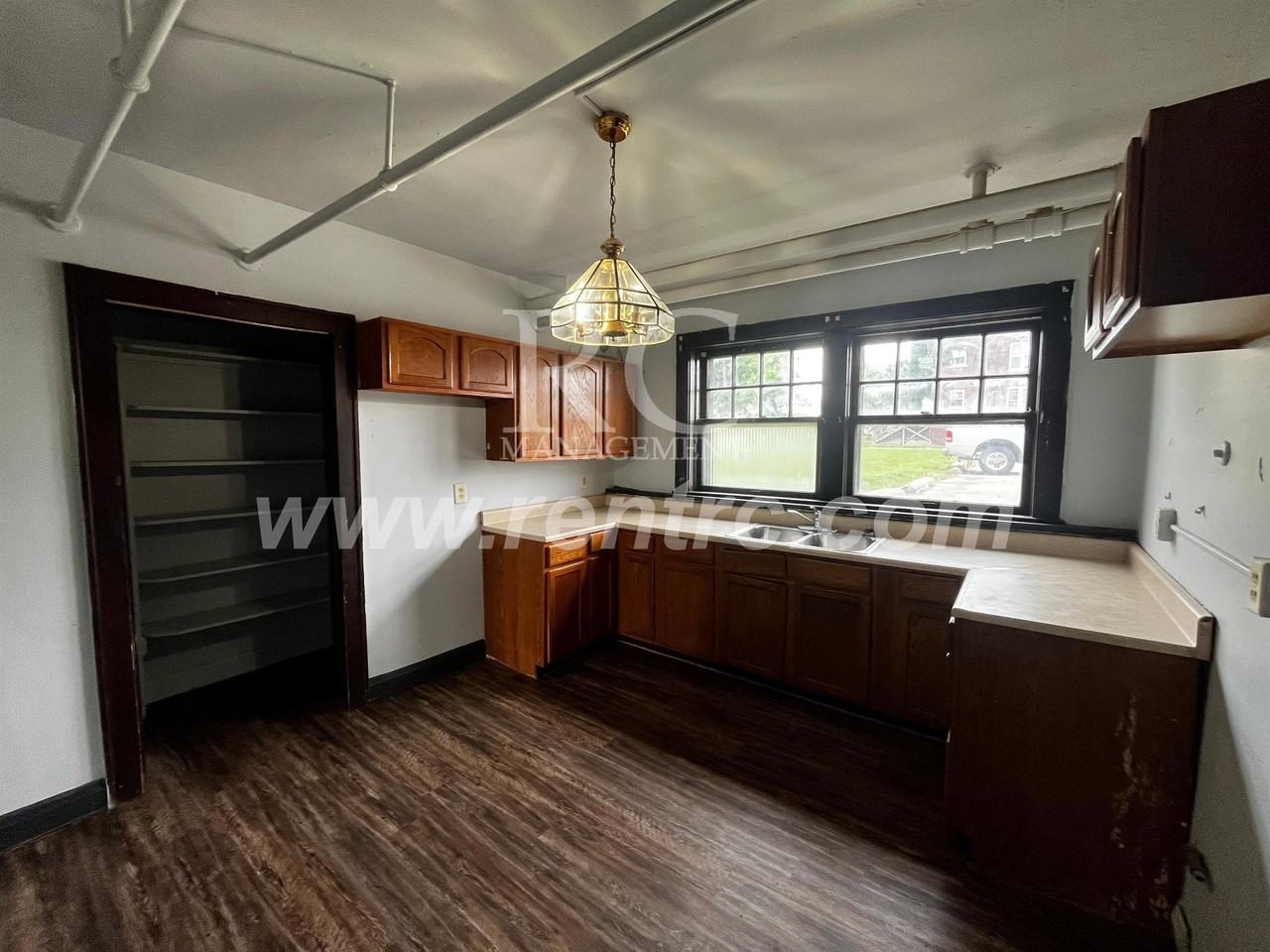 210 N Walnut St Apt 145 - Photo 3 of 12