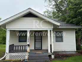1206 Robinson St - Photo 1 of 1