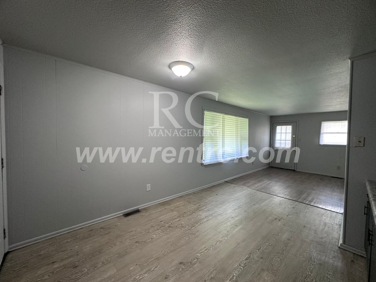 5 Grace St - Photo 7 of 11