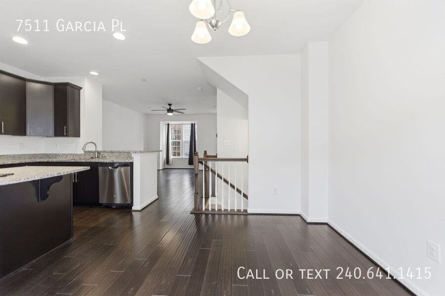7511 Garcia Pl - Photo 4 of 27