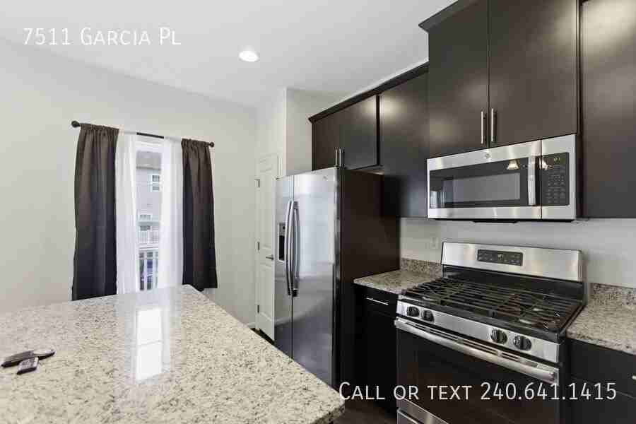 7511 Garcia Pl - Photo 7 of 27