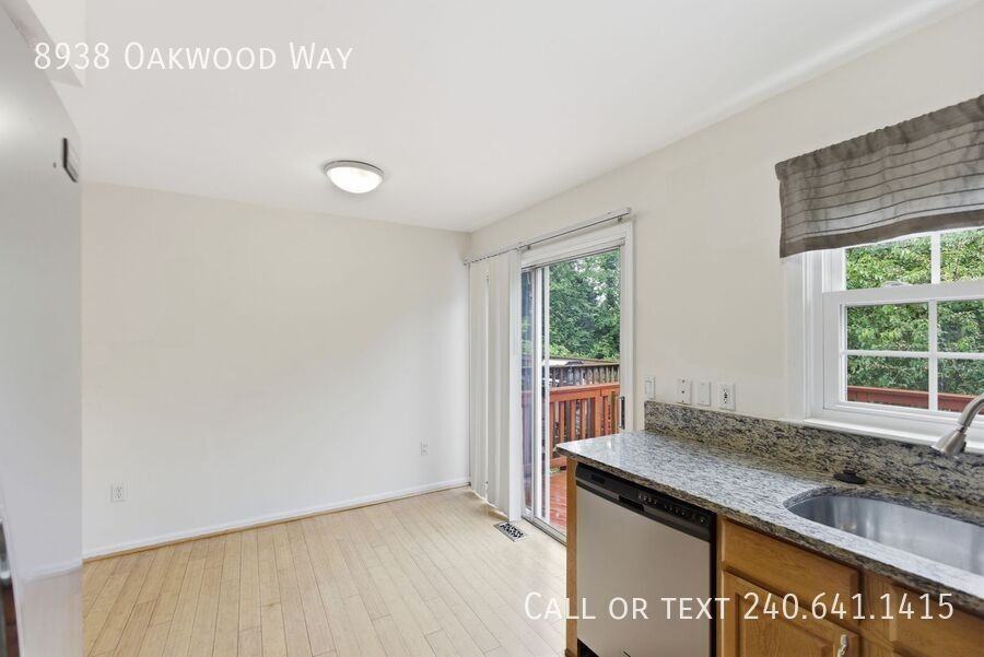 8938 Oakwood Way - Photo 5 of 22