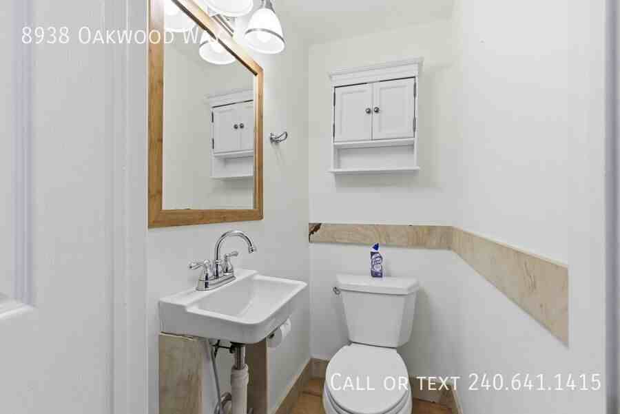 8938 Oakwood Way - Photo 7 of 22