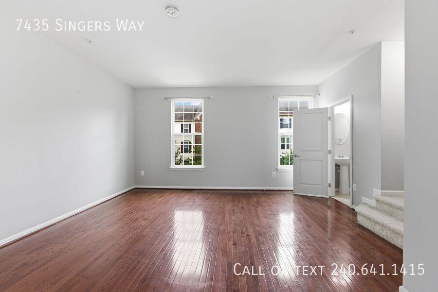 7435 Singers Way - Photo 3 of 23