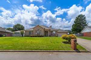 featured image of 8808 Timberlyn Way
