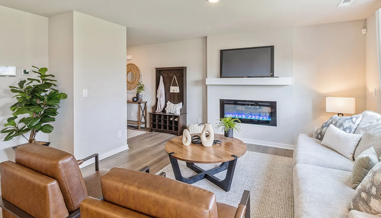 4743 170th Pl #1 - Photo 4 of 17