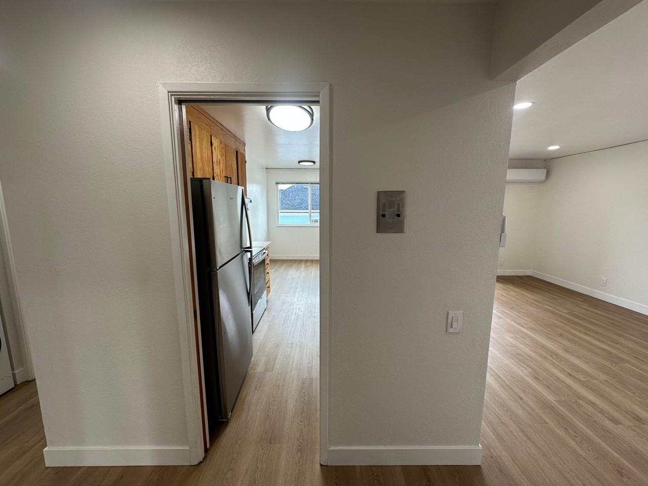 2425 Macarthur Blvd #37 - Photo 7 of 23