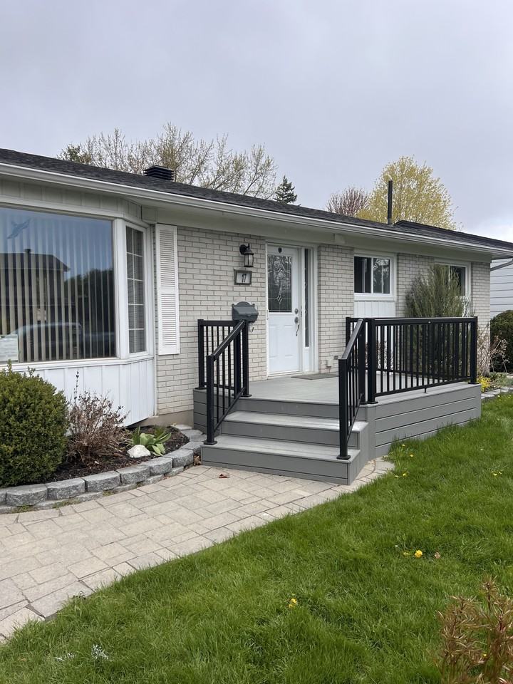 17 Canfield Rd - Photo 2 of 31