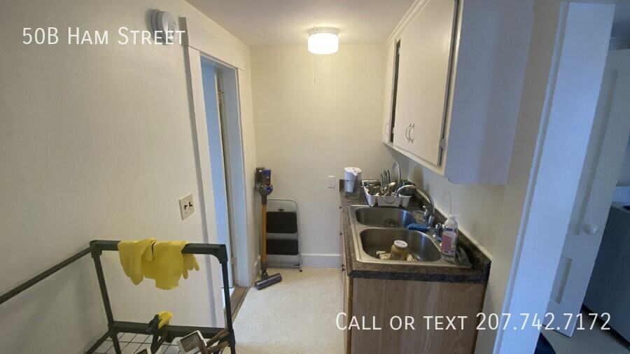 50 Ham St Apt B - Photo 7 of 16