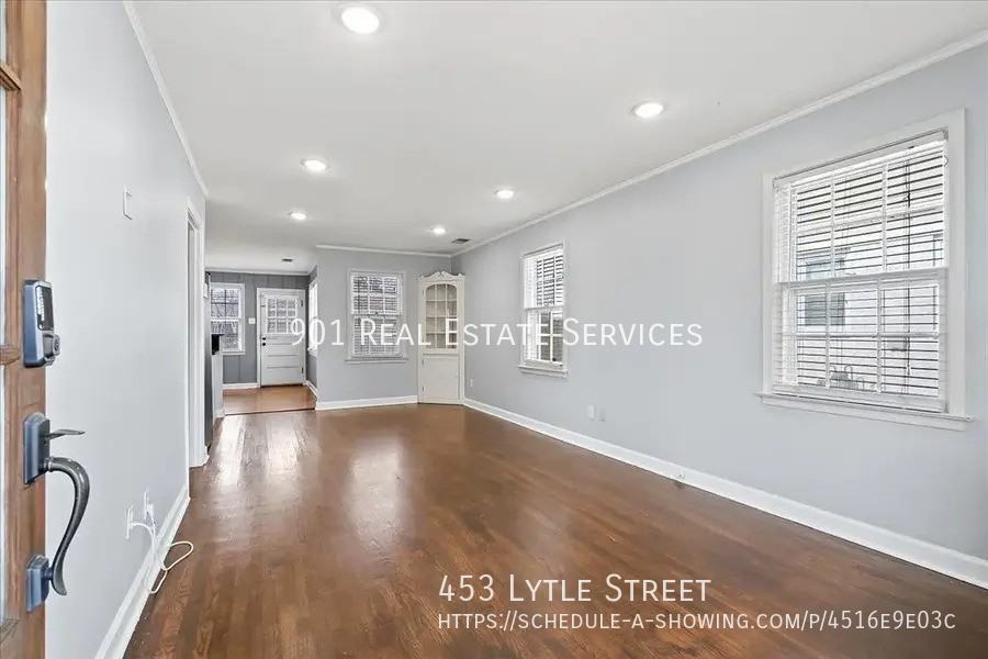453 Lytle St - Photo 4 of 22