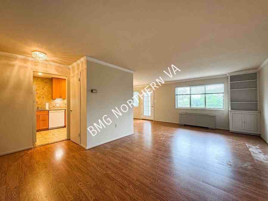 200 N Maple Ave #603 - Photo 4 of 25
