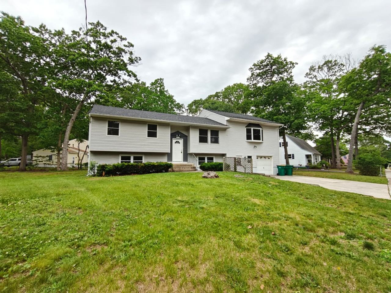 252 Terry Ln