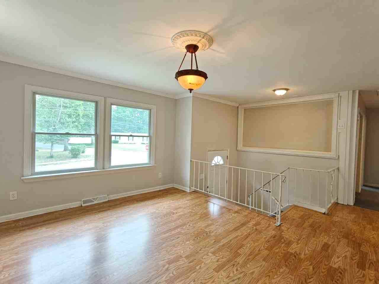 252 Terry Ln - Photo 5 of 25